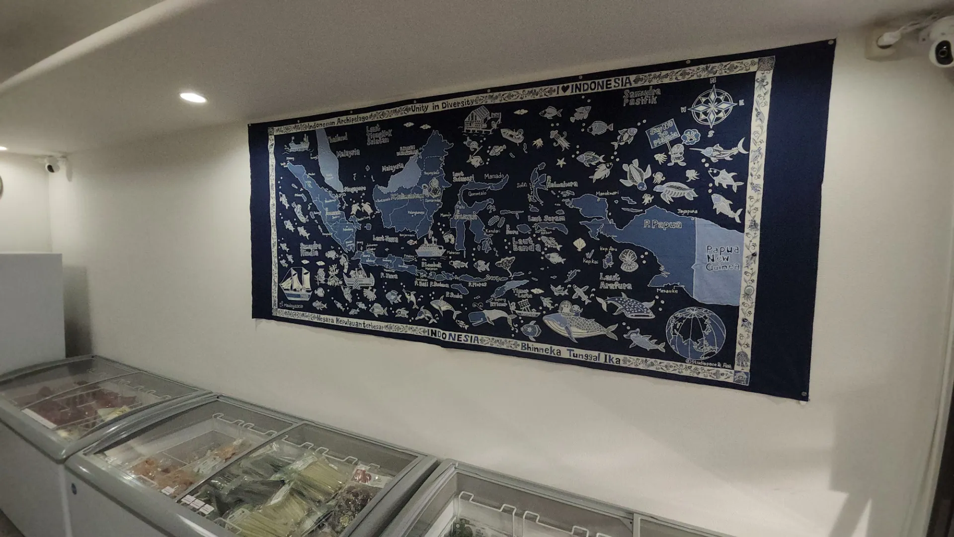 お店に飾られたバティック布について　その１